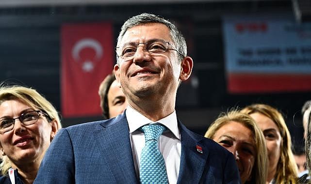 Özgür Özel’in A takımı belli oldu: İşte PM’ye giren İzmirli isimler