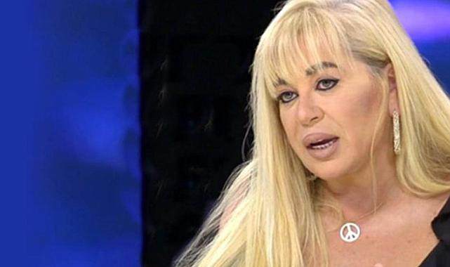 Zerrin Özer&#039;in Darülaceze’de tedavi altına alındığı iddia edilmişti! İsyan etti