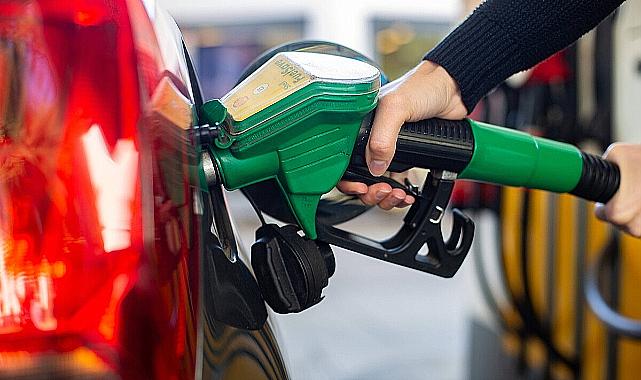 Akaryakıtta rüzgâr tersine döndü: İki günde iki indirim