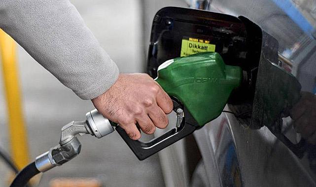 BENZİNE ZAM geldi! Akaryakıt fiyatları için tabela değişti
