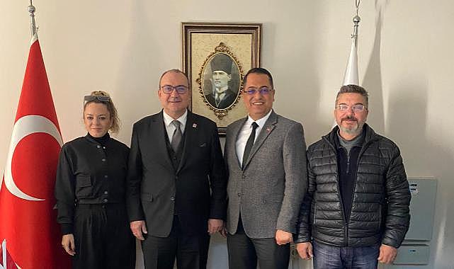 İnanç Nurlu Narlıdere Esnafının Yanında