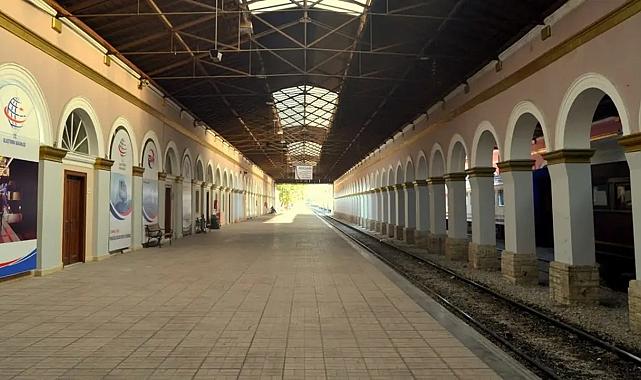 İzmir&#039;in en önemli kültürel miraslarından biri: Anadolu&#039;nun demiryolu hattı buradan başlamış