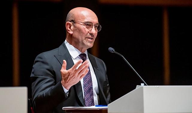 Tunç Soyer, aday adaylığı başvurusunu yaptı