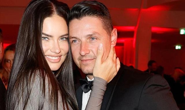 Yüzündeki değişimle gündem olmuştu! Adriana Lima bu sefer hafif makyajla dikkat çekti