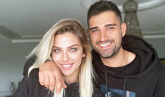 Doğuma sayılı günler kaldı! İbrahim Tatlıses&#039;in gelini Yasemin Şefkatli ayna pozuyla sosyal medyayı salladı! &#039;Giyinmeyi unutmuş&#039;