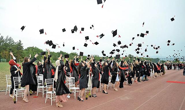 İşsizlik üreten fabrika &#039;eğitim fakültesi&#039;! 60 bin ihtiyaç var, 600 bin mezun bekliyor