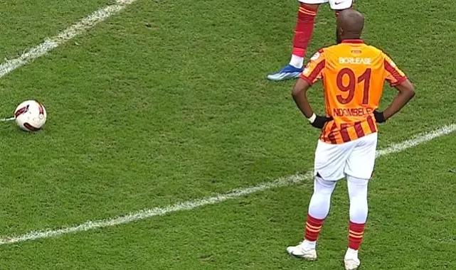 Ndombele&#039;nin Ümraniyespor maçındaki kombini sosyal medyada gündem oldu! &#039;Hıyarlı baba&#039; benzetmesi binlerce beğeni aldı