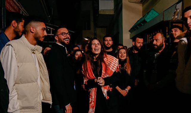 CHP Çeşme adayı Lal Denizli: Değişim köklü olacak