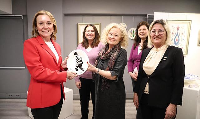 CHP’li Mutlu kadınlarla buluştu: Baskılara karşı direnmeye devam edeceğiz