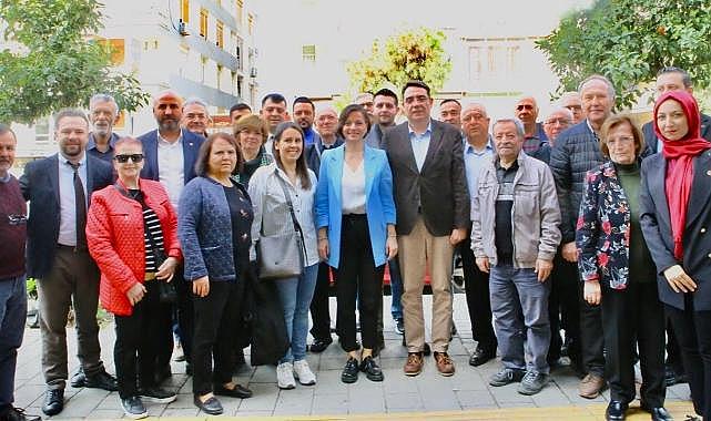 CHP&#039;nin Karabağlar Adayı Kınay ziyaretlere devam ediyor... &quot;Söylediklerimizi yapmaya geliyoruz&quot;