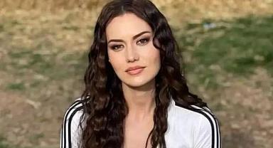 Fahriye Evcen’den makyajsız paylaşım...