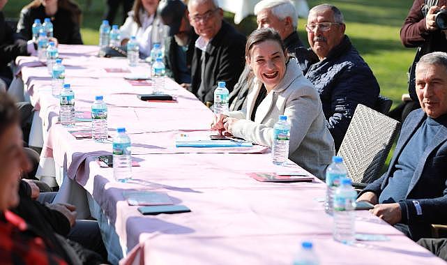 FİLİZ BAŞKAN MUHTARLARLA BULUŞTU: 5 YILDA HEP BİRLİKTE ÇABA SARF ETTİK