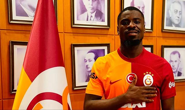 Galatasaray&#039;da keyifleri kaçıran açıklama! Yeni transfer Serge Aurier hakkında bilgilendirme...