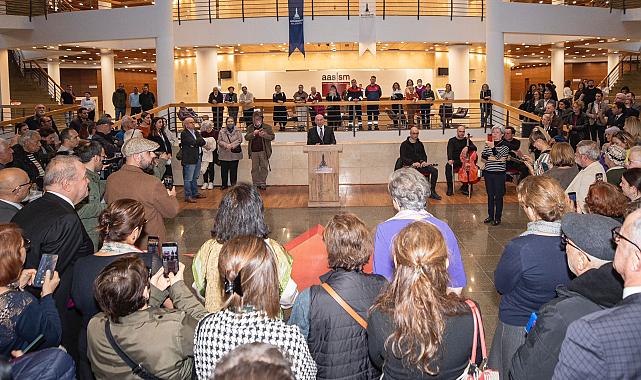 “İnsan Dünyadır” sergisi İzmirlilerle buluştu