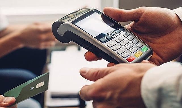 Merkez faizi sabit bıraktı, peki kredi kartı faizleri martta değişecek mi?