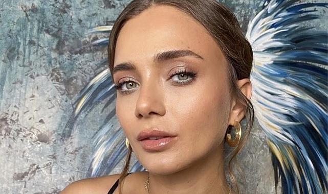 Oyuncu Damla Sönmez imaj değiştirdi, kıvırcık saçlı halini kimse tanıyamadı