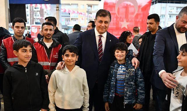 Başkan Tugay Buca&#039;da yurttaşlara umut oldu... &quot;Haksızlıklara karşı mücadeleyi kazanacağız&quot;