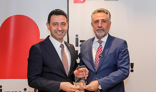 Bayraklı Belediye Başkanı Sandal: Türkiye&#039;ye örnek bir meclis olduk