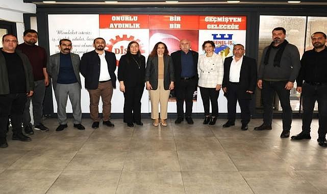 CHP Karşıyaka Adayı Ünsal sendika temsilcileriyle buluştu