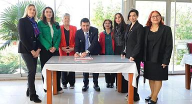 CHP'nin Bayraklı Adayı Önal ‘Eşitlik Politika Belgesini’ imzaladı