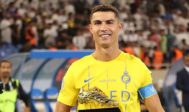 Cristiano Ronaldo&#039;nun yeni aracı olay oldu! Sadece 599 adet üretildi, fiyatı dudak uçuklattı