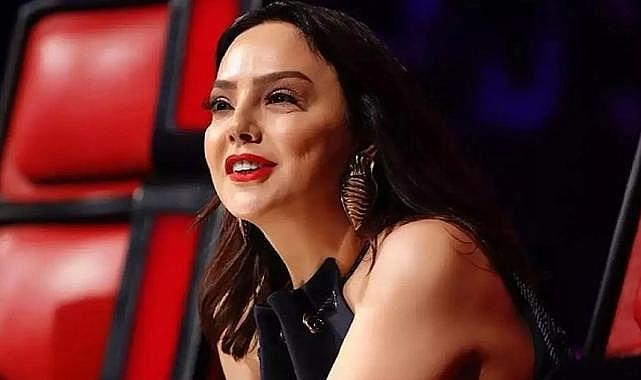 Ebru Gündeş ve Murat Özdemir evlenip İstanbul&#039;da lüks otele geldi! Balayı değil ev arayışı