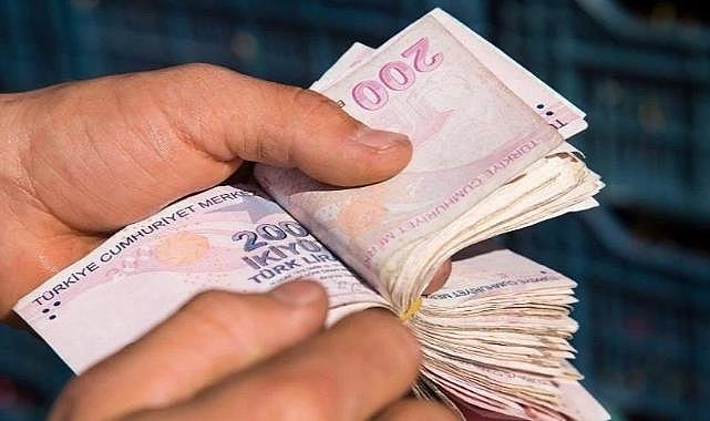 Emekliye 3 bin lira ikramiye Meclis&#039;te kabul edildi