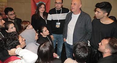 İYİ Partili Özlale’den gençlere tam destek... İzmir’e 4 gençlik merkezi sözü