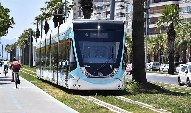 İzmir&#039;de tramvay kullananlara uyarı: Bu saatlerde çalışmayacak