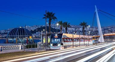 İzmir’in tramvay filosu büyüyor
