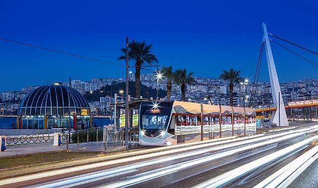 İzmir’in tramvay filosu büyüyor