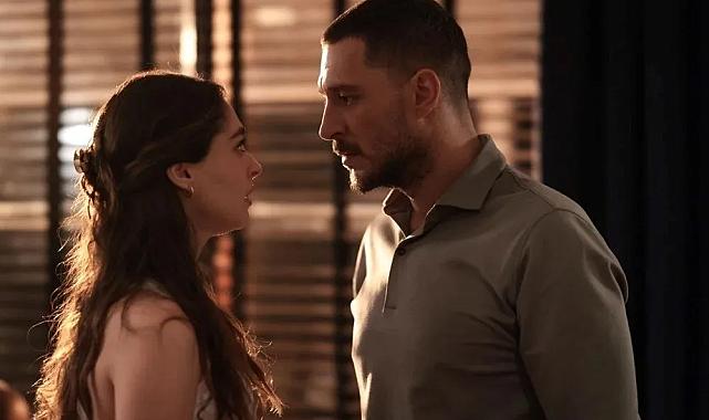 Sakla Beni&#039;nin Mete&#039;si Uraz Kaygılaroğlu aradığı aşkı sonunda buldu! Yeni sevgilisi bakın kim çıktı