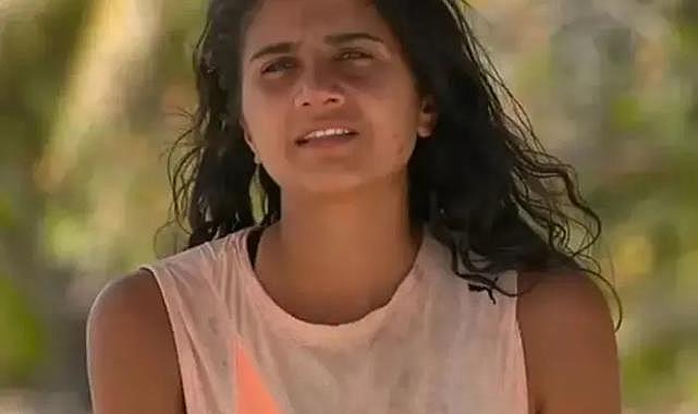 &#039;Survivor 2021&#039; yarışmacısı Merve Aydın sessiz sedasız evlendi! İşte düğünden kareler...