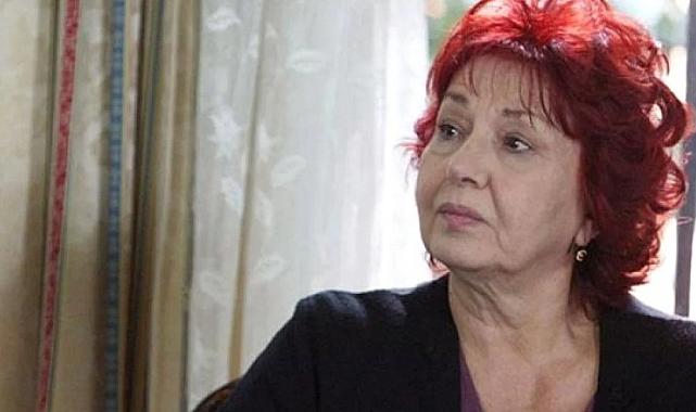 Yaprak Dökümü&#039;nün Hayriye Hanımı Güven Hokna&#039;dan yıllar sonra gelen &#039;Tuvalet&#039; itirafı: &quot;Bu bayağı bir olay oldu&quot;