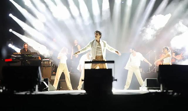 Alaçatı Ot Festivali&#039;nde Edis coşkusu yaşandı