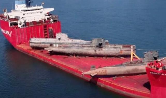 Aliağa kıyılarına yine asbest tehlikesi vurdu: Ölüm gemileri liman açıklarında bekliyor