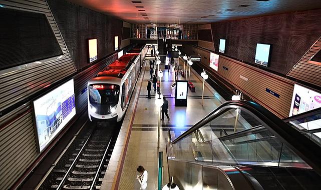 İzmir&#039;de metro ve tramvaya 1 Mayıs ayarı