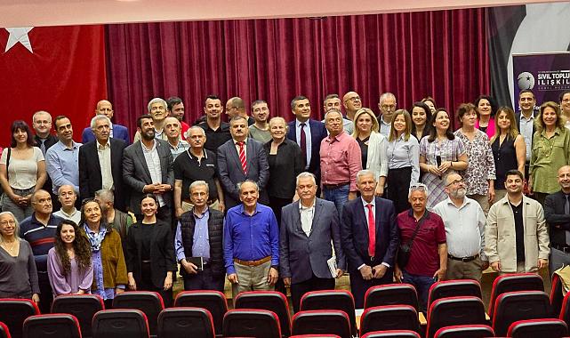 İzmir Sivil Toplumla İlişkiler İl Müdürlüğü’nden Dernek Yöneticilerine Yeni Nesil DERBİS Bilgilendirme Toplantısı