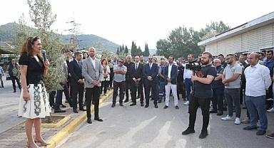 Başkan Ünsal işçilerle buluştu:“Bana güvenin. Zor günleri dayanışmayla aşacağız!”