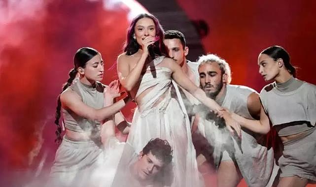 Eurovision&#039;da İsrail protestosu! Canlı yayın bir anda kesildi o mesaj paylaşıldı: &#039;&#039; Şimdi ateşkes&#039;&#039;