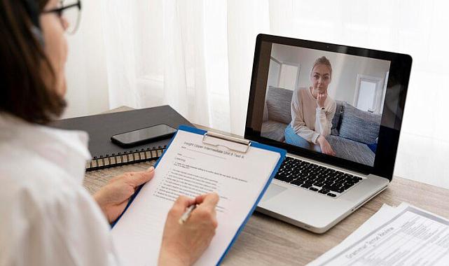 Hastanelerde yeni dönem: Uzaktan muayene