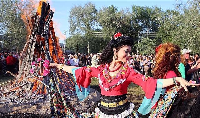 İzmir'de Hıdırellez programı belli oldu: Tarık Mengüç sahne alacak