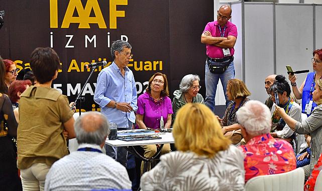 İzmirliler'den Sanat ve Antika Fuarı’na yoğun ilgi