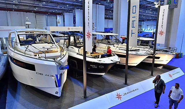 Milyonluk tekneler MAST İzmir ile görücüye çıktı