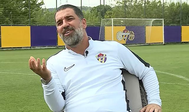 Arda Turan EURO 2008-EURO 2024 kadrolarını karşılaştırdı! &#039;Fatih Terim mi, Montella mı?&#039; sorusuna verdiği yanıt gündem oldu &#039;Yok artık&#039;