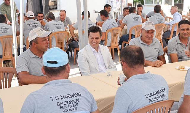 Başkan Ünlü İşçilerle Kahvaltıda Buluştu