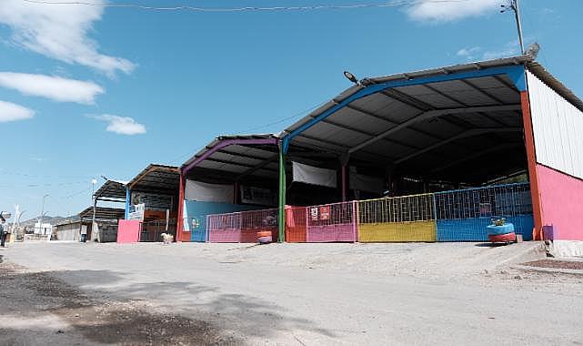 Bergama Atık Getirme Merkezi Hem Ayrıştıracak Hem Eğitecek