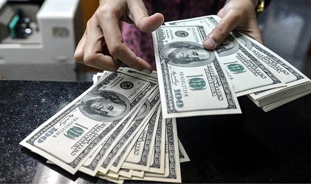 Dünyaca ünlü banka, Türkiye için yıl sonu dolar ve enflasyon tahminini değiştirdi