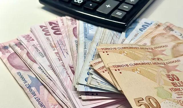 EMEKLİ ZAMMI SON DAKİKA: Artık saatler kaldı! En düşük emekli maaşı ne oldu? Bugün Meclis&#039;e geliyor: 12 bin liraya Erdoğan dokunuşu