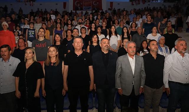 Güzelbahçe&#039;de Madımak Katliamı Anıldı: &quot;Kalbin varsa türkü, kalbin yoksa insan yakarsın&quot;